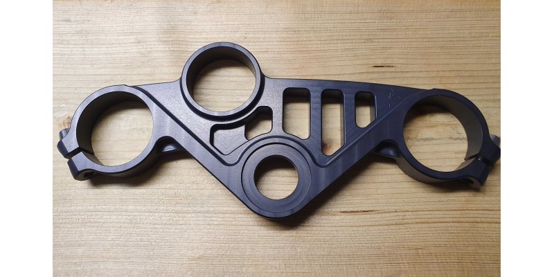 Yamaha R6 Superbike Race Top Yoke 2008-2016 (With Ignition)